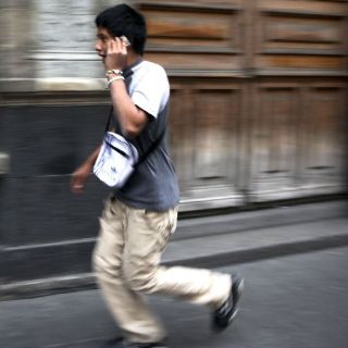 América Móvil reporta aumento de 38% en utilidad neta