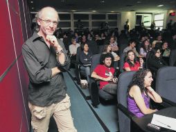 Juan Carlos Rulfo ofreció una charla como parte del programa del III Simposio de Comunicación de la Unviersidad Panamericana.  /