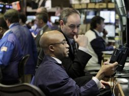 Las ganancias de la jornada se vieron limitadas por los datos relativos a la actividad económica de EU. ARCHIVO  /