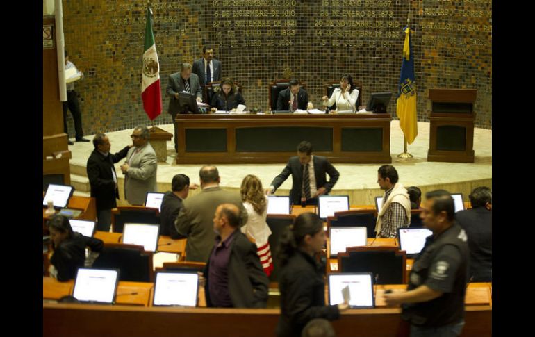 Los Legisladores mostraron opiniones a favor y encontra el ex diputado. ARCHIVO  /