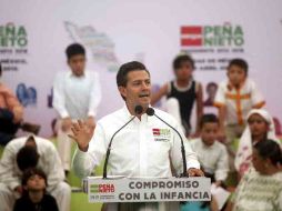 Al encabezar un festejo del Día del Niño, Peña Nieto se comprometió a emprender una política pública contra el 'bullying'. EL UNIVERSAL  /