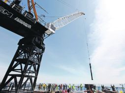 La torre 1WTC superó los 381 metros de altura y es visible desde varios kilómetros a la redonda. EFE  /