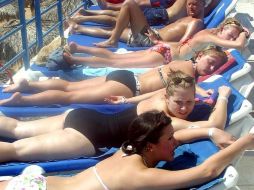 De los 562 mil turistas extranjeros de la última temporada vacacional, 382 mil 376 fueron estadounidenses. ARCHIVO  /