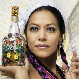 Lila Downs alista el videoclip ''Zapata se queda''