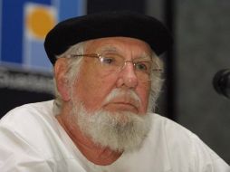 Ernesto Cardenal, uno de los candidatos al premio Reina Sofía. ARCHIVO  /