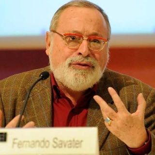 Savater dice en Nueva York que el epicentro de la cultura es internet