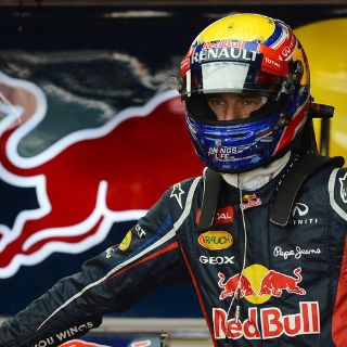 Webber niega acuerdo con Ferrari
