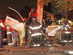 Autoridades de Tlaquepaque acudieron al lugar del accidente.  /