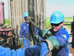 Pemex es el séptimo mayor productor de crudo del mundo y 80% de sus exportaciones van a Estados Unidos. ARCHIVO  /
