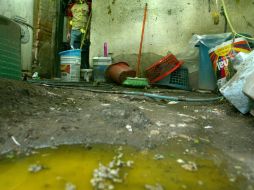 Recomiendan la eliminación de criaderos, es decir, tirar todo lo que no sirva o se requiera para que no se acumule agua limpia. ARCHIVO  /