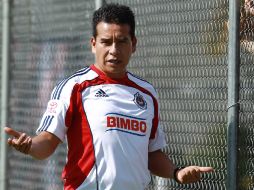 Martínez fungió como auxiliar de Coyote (foto) durante los dos partidos que estuvo al frente de Chivas. ARCHIVO  /