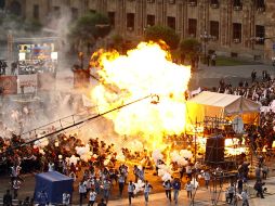 Imagen de la explosión de gas durante un mitin de campaña en el centro de Plaza de la República en Yerevan. AFP  /
