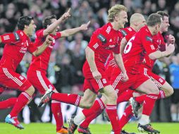 El Liverpool busca el doblete de títulos, tras la Copa Carling que ganó en febrero pasado al Cardiff. AFP  /