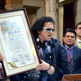 Cuando nací se rompió el molde: Alex Lora