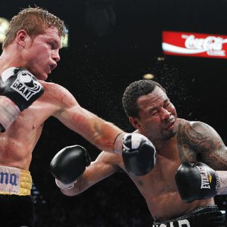 'Canelo' vence a Mosley