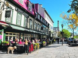 Además de la belleza de los paisajes y la arquitectura; las calles, cafés, restaurantes y parques conquistan a los visitantes. ESPECIAL  /