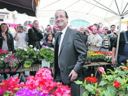El socialista François Hollande (foto) se coloca como favorito para ganarle las elecciones a Sarkozy.  /