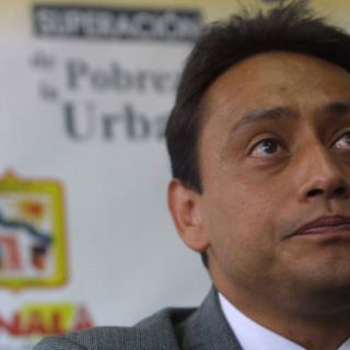 Candidato a senador del PAN sube al Nevado de Colima