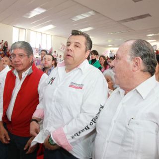 Barba promete mejorar colonias en Tlaquepaque