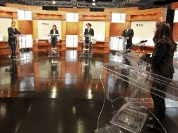 Los cuatro candidatos presidenciales intercambiaron ataques y descalificaciones durante el primer debate. AP  /