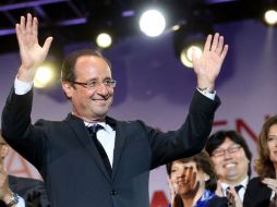 Hollande propone una reforma que retrase la edad de jubilación a 62 años y aumentar el salario mínimo. AFP  /