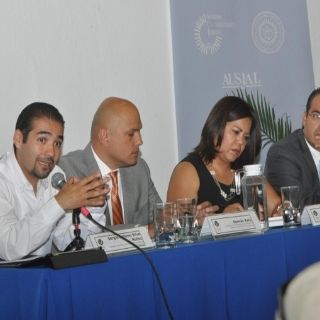 Planea Sergio Silva mejorar movilidad en Periférico Sur