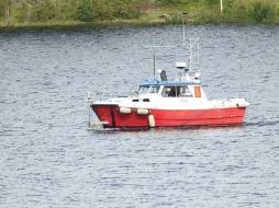 El bote movilizaba mineros y educadores de la región. ARCHIVO  /