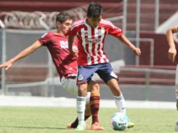 Guadalajara dominó el encuentro desde los primeros minutos. Imagan de www.Chivas.mx  /