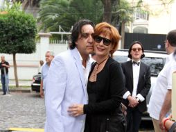 Patricia Bernal y Luis Felipe Tovar durante el inicio de grabaciones en la telenovela 'Amor cautivo'. NTX  /