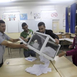 Asciende participación en las elecciones legislativas en Argelia
