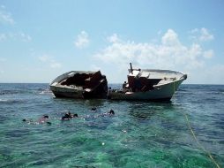 Un día después de la denuncia del capitán, el yate fue descubierto abandonado. ARCHIVO  /