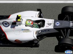 'Checo' espera que mañana el C31 tenga un buen balance. EFE  /