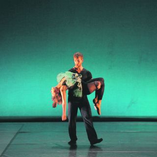 La música de Rossini, en los movimientos de Les Ballets Jazz de Montreal