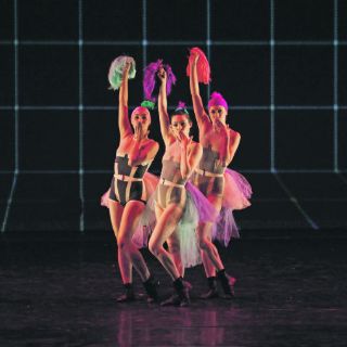 Quebec toma las plazas con el Festival Cultural de Mayo