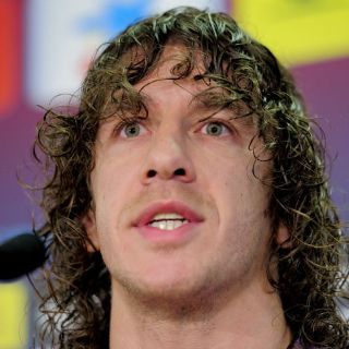 Puyol, tras la intervención quirúrgica: 'Todo bien'