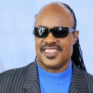 Celebrará cumpleaños Stevie Wonder con reconocimiento a su carrera