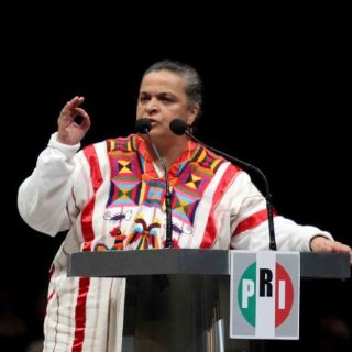 Busca Paredes que perredistas no rebasen topes de campaña