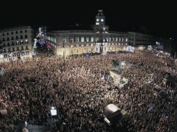 La Policía de Madrid cifró en 35 mil el número de asistentes, e informó que la protesta se llevó a cabo sin incidentes. EFE  /