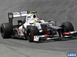 Sergio Pérez tuvo una carrera complicada, y abandonó la pista en la vuelta 40. REUTERS  /
