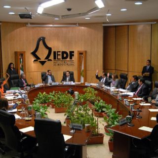 Pide IEDF respetar la normatividad electoral a candidatos locales