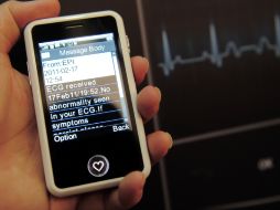 En México, 52.6 por ciento de las personas que tienen un celular con acceso a internet no lo usa porque lo considera caro. ARCHIVO  /