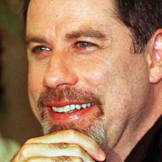 Prohibirían a John Travolta entrar a hotel por ''conducta inapropiada''