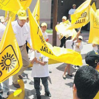 Fernando Garza establece vínculo con alteños