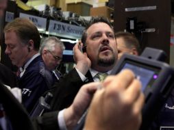 Wall Street intensificó su descenso en la recta final de la sesión. AP  /
