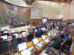 Diputados señalan al director jurídico del Congreso, Antonio Rocha Santos, como responsable.  /