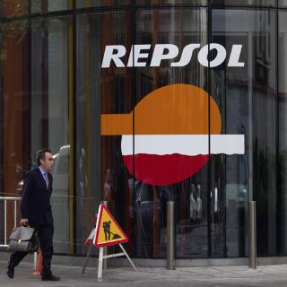 Repsol inicia el proceso para llevar a un arbitraje la nacionalización de YPF