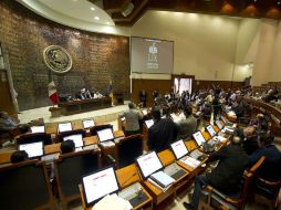Por mayoría de votos, el pleno del Congreso del Estado nombró a quienes integrarán la próxima Mesa Directiva. ARCHIVO  /