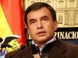 El ministro de la presidencia de Bolivia, Juan Ramón Quintana, durante una rueda de prensa . EFE  /