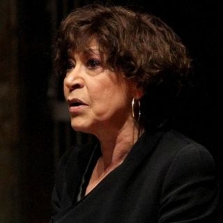 Considera Cristina Pacheco una 'pérdida mundial' la muerte de Fuentes