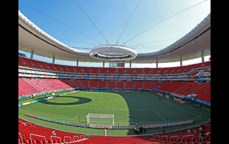 La superficie sintética había sido criticada por varios equipos y jugadores. MEXSPORT  /